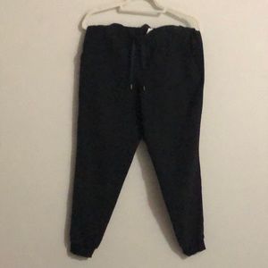 Lulu lemon joggers, black, size 8